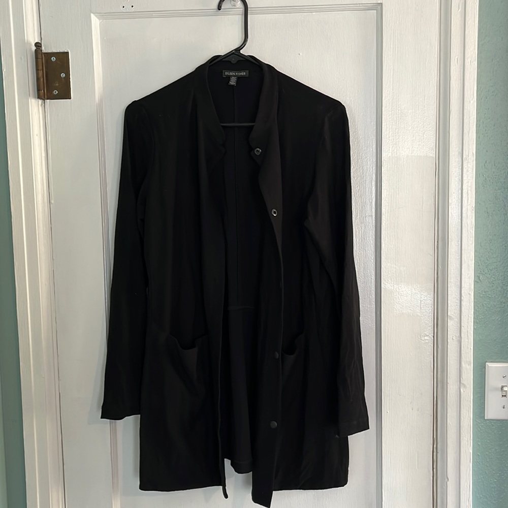 Black cardigan with deep pockets and buttons